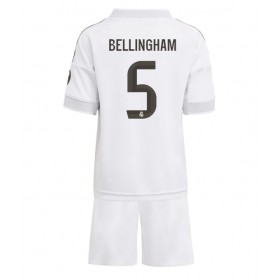 Real Madrid Jude Bellingham #5 Replika babykläder Hemmaställ Barn 2025-26 Kortärmad (+ korta byxor)